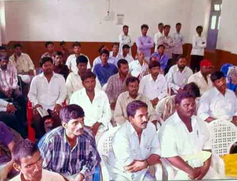 Young trainees at an EDP training session