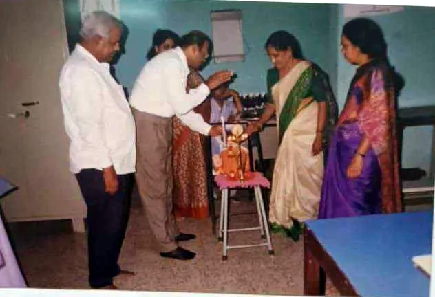 Lamp lighting at a KSS event
